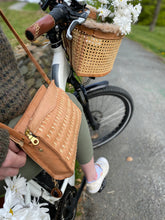 Load image into Gallery viewer, Raffia purse