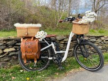 Load image into Gallery viewer, Back bicycle basket