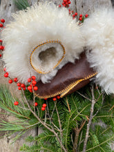 Load image into Gallery viewer, Bald Eagle mittens