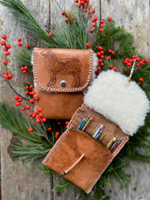 Load image into Gallery viewer, Crochet cases