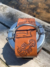 Load image into Gallery viewer, Tiffin A - ocean theme