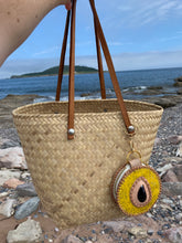 Load image into Gallery viewer, Jewellery Case - Yellow Mussel Shell