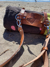 Load image into Gallery viewer, Crossbody/shoulder strap