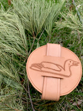 Load image into Gallery viewer, Picnic cups - beaver with loon lid