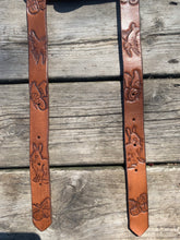 Load image into Gallery viewer, Blanket straps - meadow theme