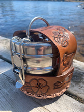 Load image into Gallery viewer, Tiffin A - ocean theme