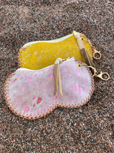 Load image into Gallery viewer, Y2K Sunglasses Case - pink