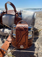 Load image into Gallery viewer, Tiffin A - ocean theme