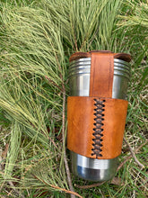 Load image into Gallery viewer, Picnic cups - bat with spider lid