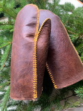 Load image into Gallery viewer, Bald Eagle mittens