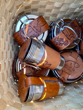 Load image into Gallery viewer, Picnic cups - squirrel with eagle lid