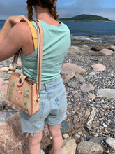 Load image into Gallery viewer, Convertible Tern Purse with Mussel Shell and Fish Leather