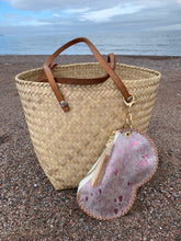 Load image into Gallery viewer, Y2K Sunglasses Case - pink