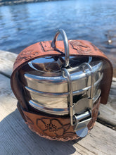 Load image into Gallery viewer, Tiffin A - ocean theme