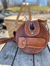Load image into Gallery viewer, Picnic Purse