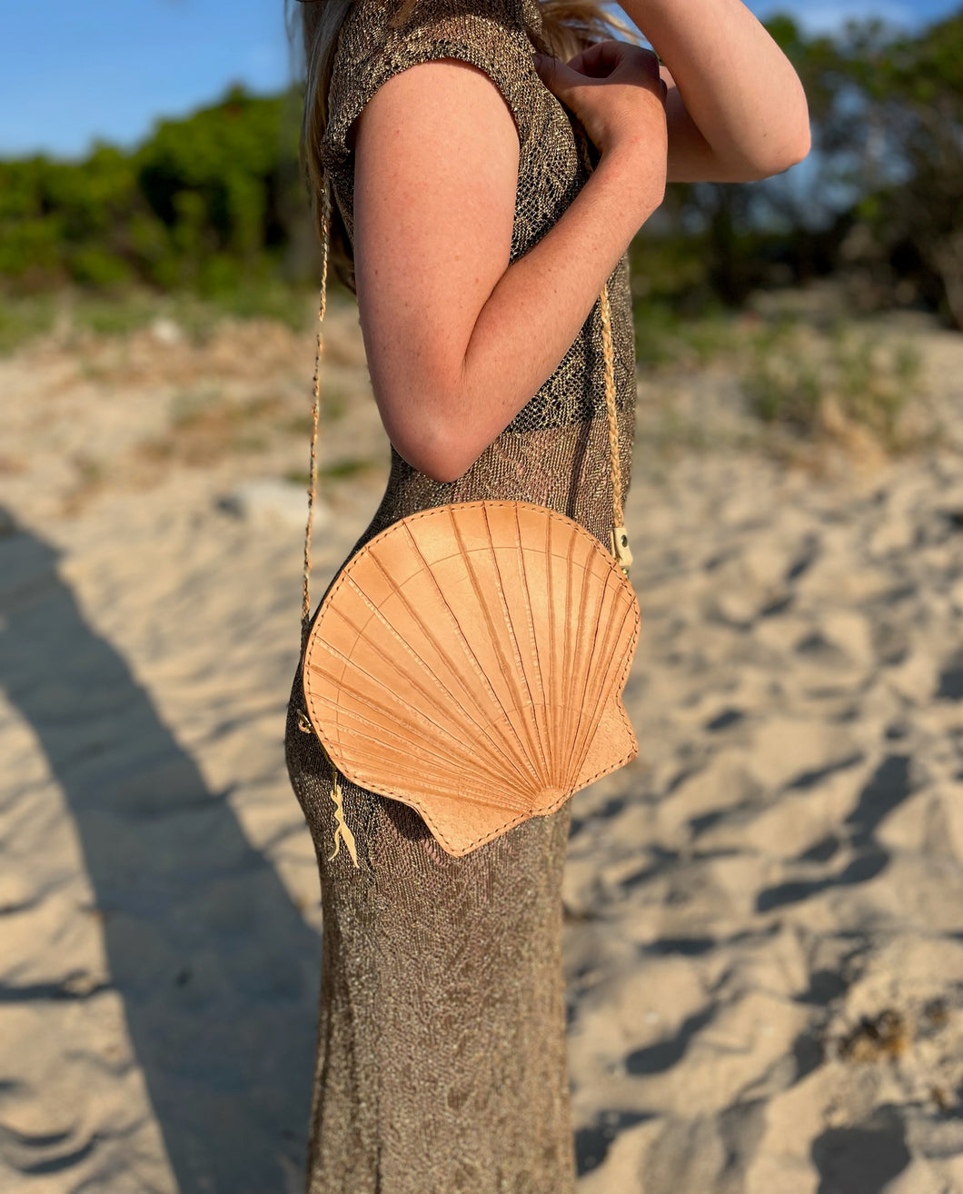 Scallop Purse