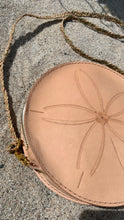 Load image into Gallery viewer, Sand Dollar Purse
