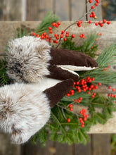 Load image into Gallery viewer, Osprey mittens
