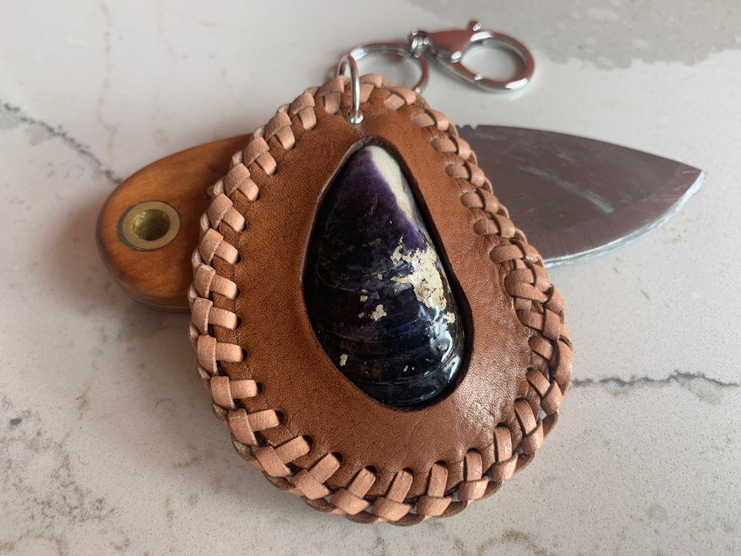 Keychain - mussel shell with tan lacing