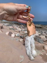 Load image into Gallery viewer, Keychain/Clip-On - Bunny paw
